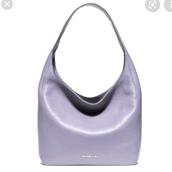 Michael Kors Handbags - Michael Kors Shoulder Bag